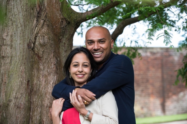 London Hampton Court Garden Engagement shoot