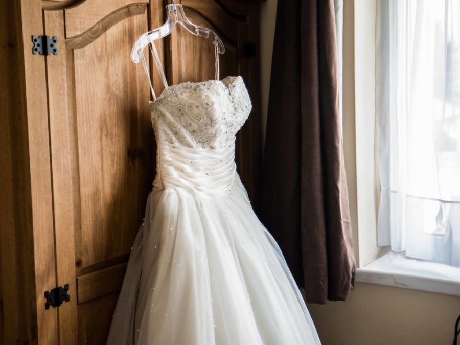 A-Picture Photography Wedding Dress